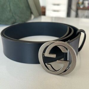 Navy Leather Gucci Belt